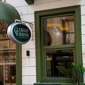 Grand Rafinn Boutique Hotel